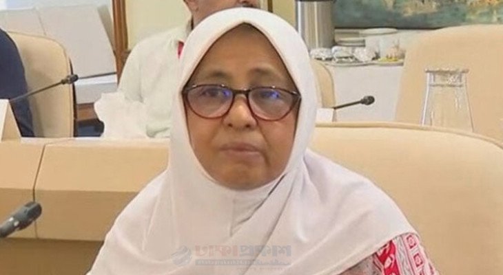 চিকিৎসার জন্য সিঙ্গাপুর গেলেন স্বাস্থ্য উপদেষ্টা নূরজাহান বেগম